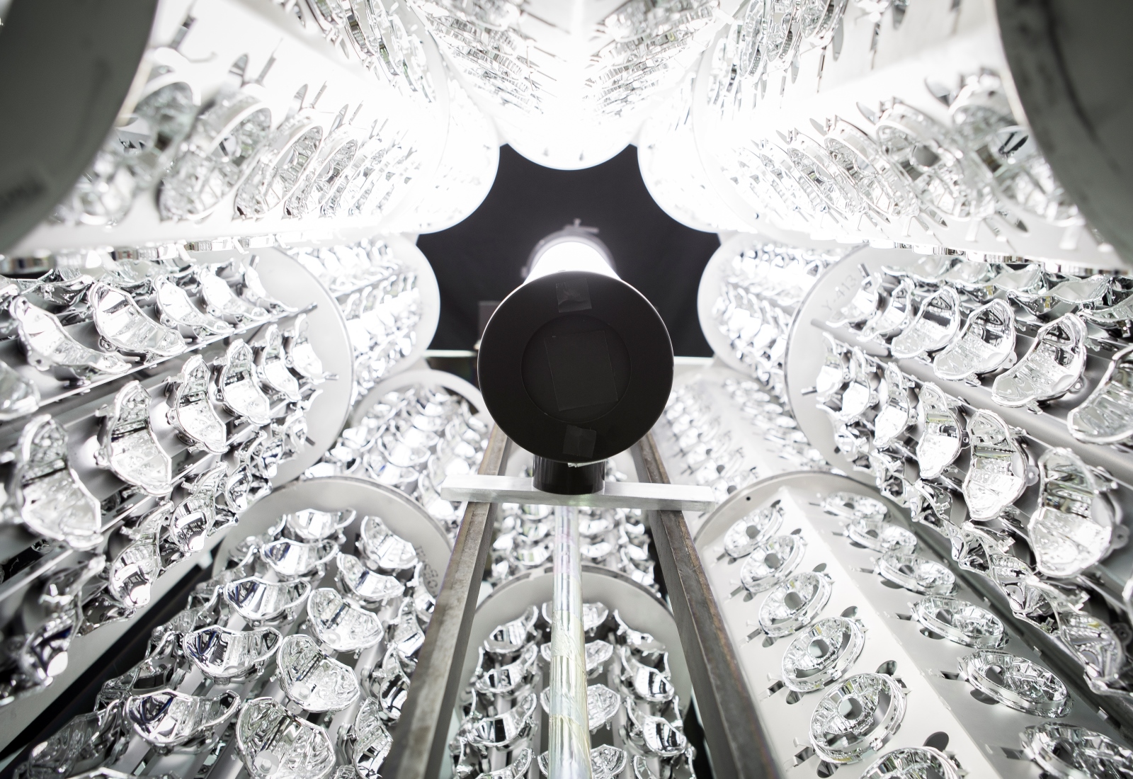 Lighting module frames turbin