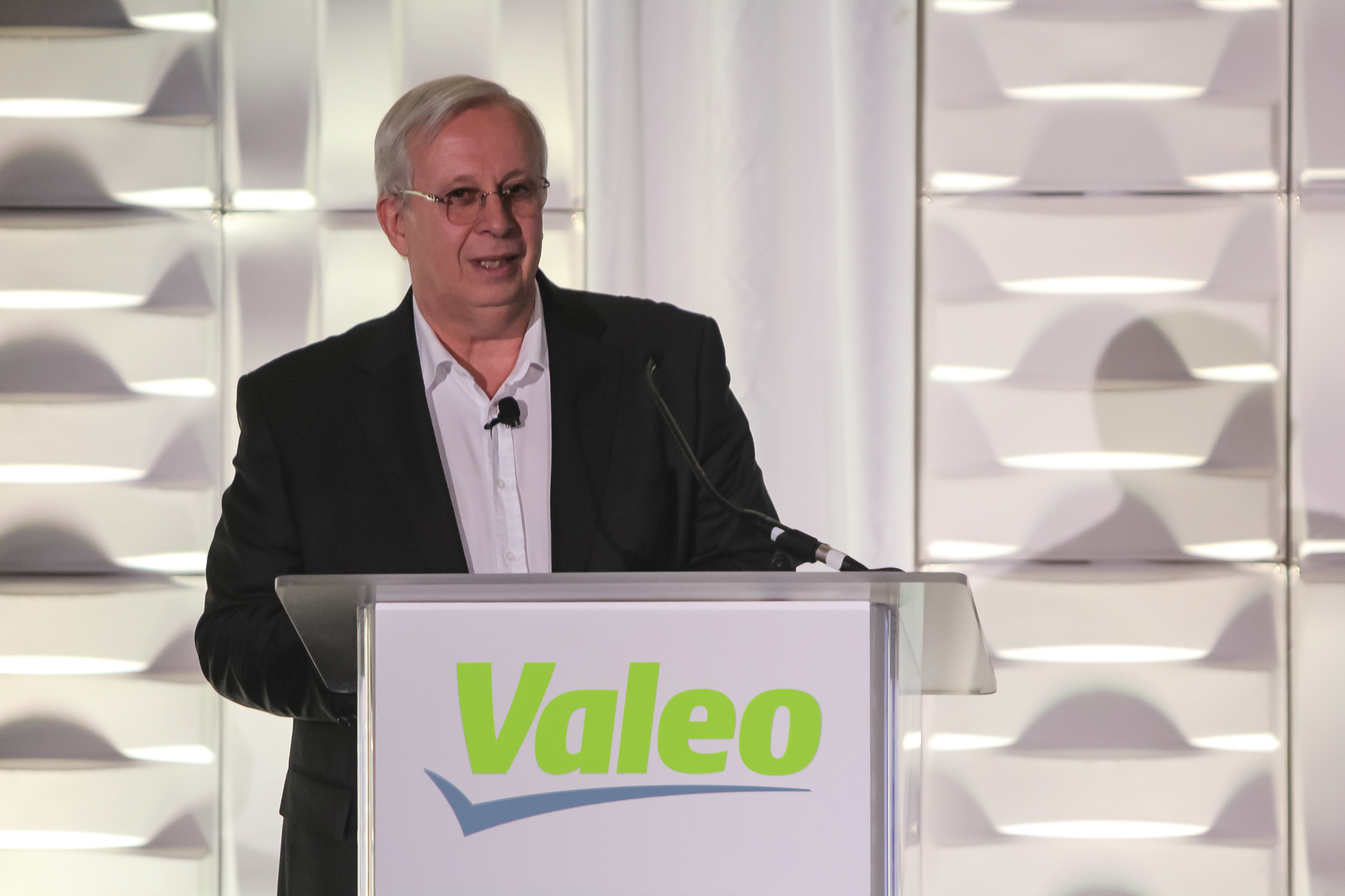CES_VALEO_08JAN2018_0070R