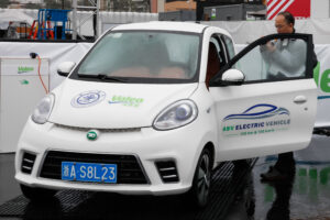 Comment Valeo est devenu incontournable dans le marché des voitures  électriques