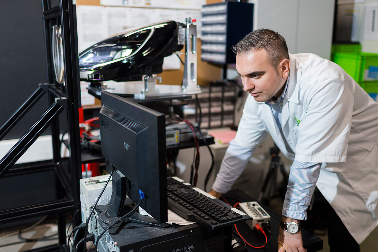 Angestellter bei Valeo
