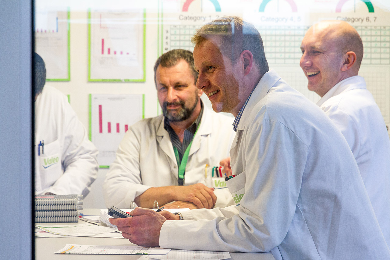 Meeting in der Produktion