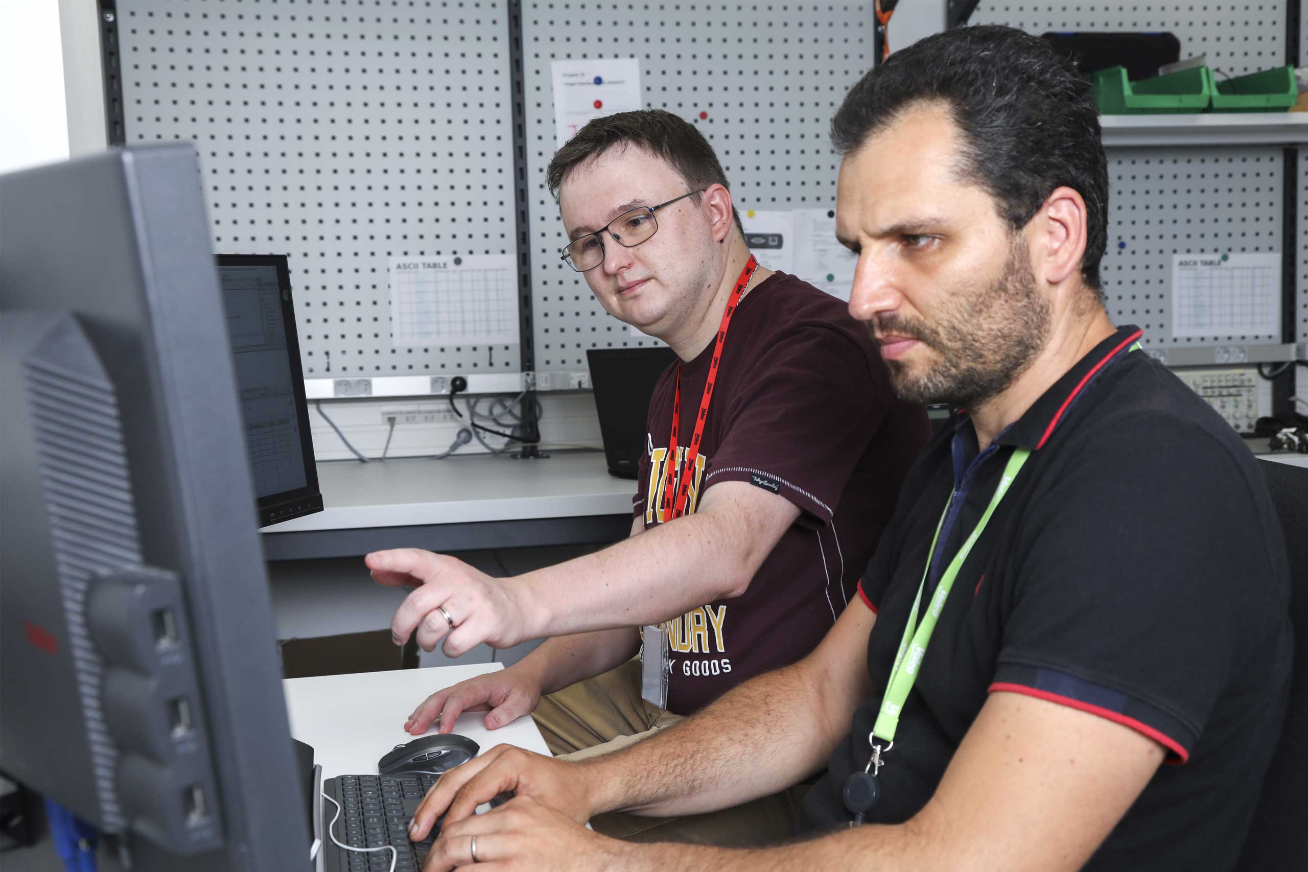 Portrait de Benjamin, Chef de service de la cybersécurité à Valeo France