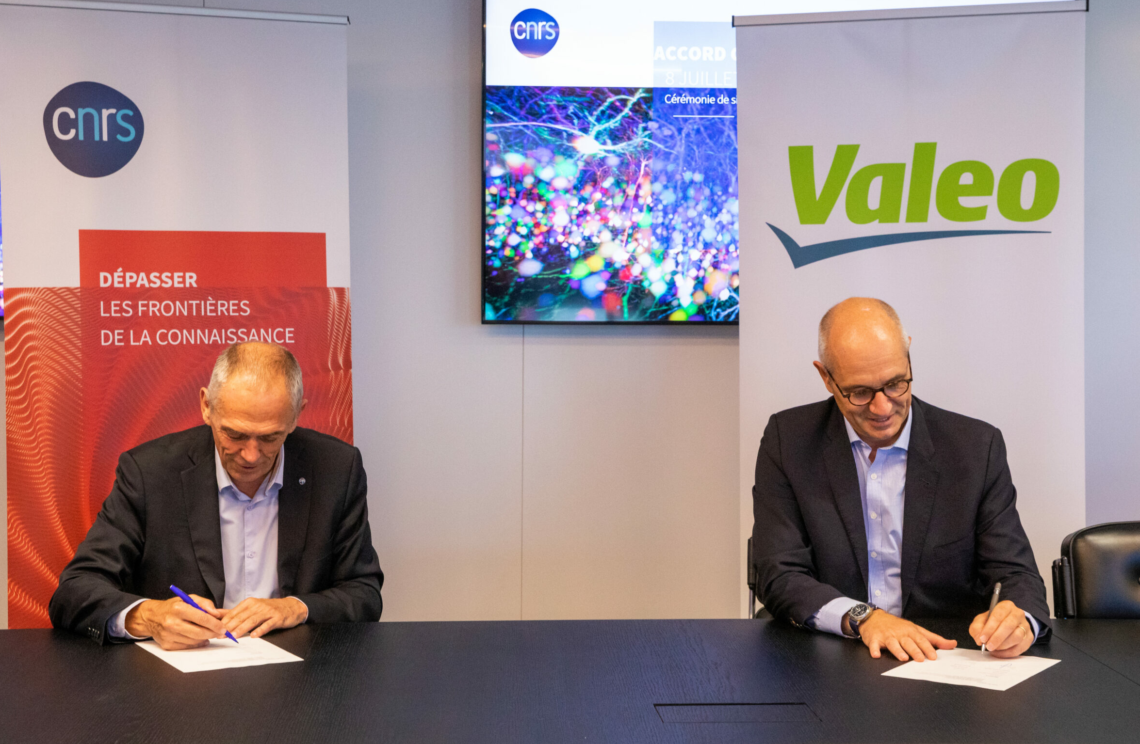 Antonie Petit, CNRS President and Christophe Périllat, Chief Executive Officer of Valeo