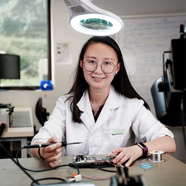 Portrait de Danxi, Electronics Design Leader à Valeo en France