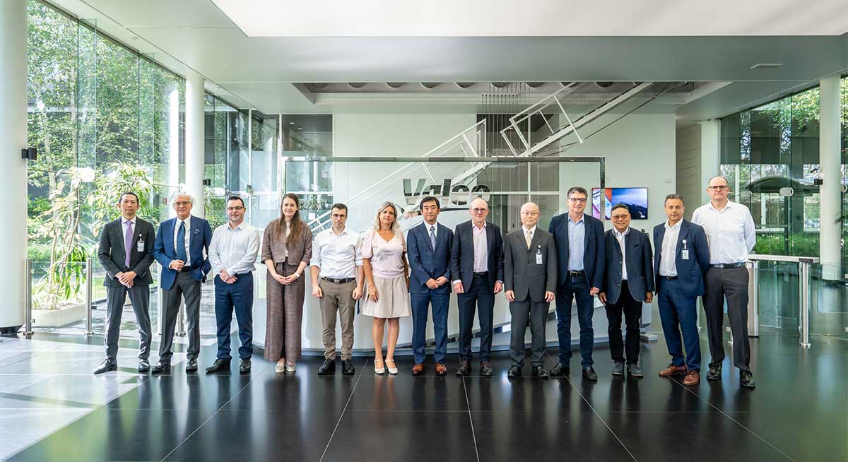 Valeo and Zuken join forces to redefine automotive electronic design